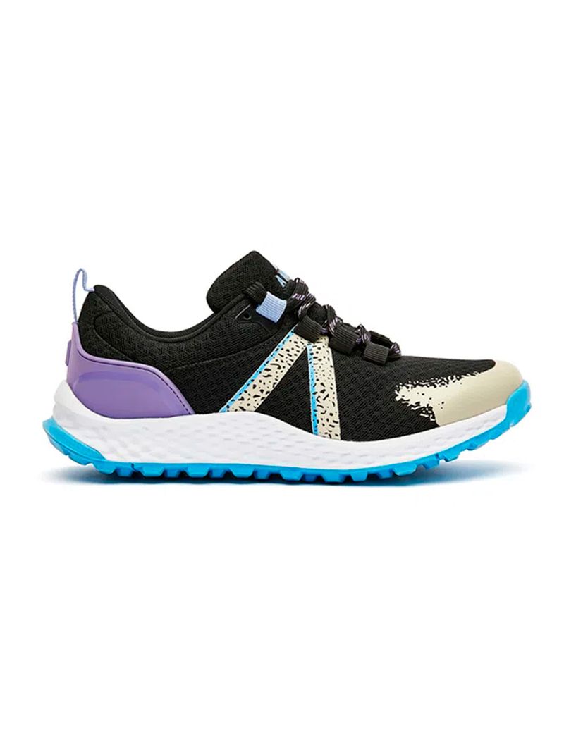 ZAPATILLAS A NATION CROSS FIELD TRAINING NGO/VIOL MUJER