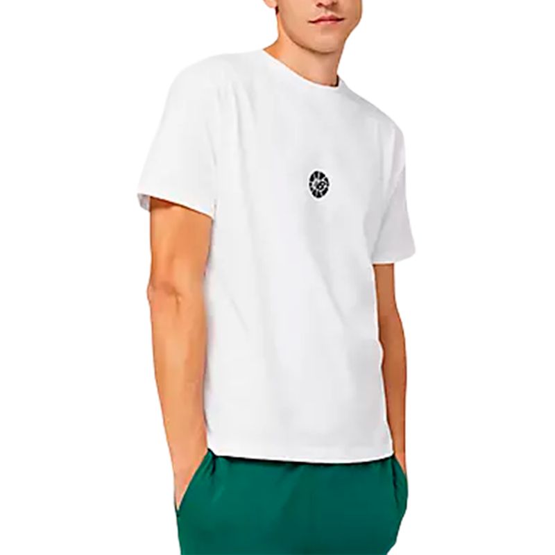 REMERA-NEW-BALANCE-HOOPS-FUND-MT23582WT-MODA-BCO-NGO-HOMBRE