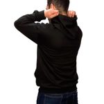 CANGURO-PROJECT-JOHN-MODA-NGO-HOMBRE-