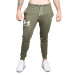 PANTALON-UNDER-ARMOUR-RIVAL-TERRY-JOGGER-VRD-LT-BCA-TRAINING-HOMBRE