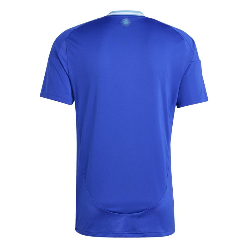 IP8403_3_APPAREL_Photography_Back-Center-View_white