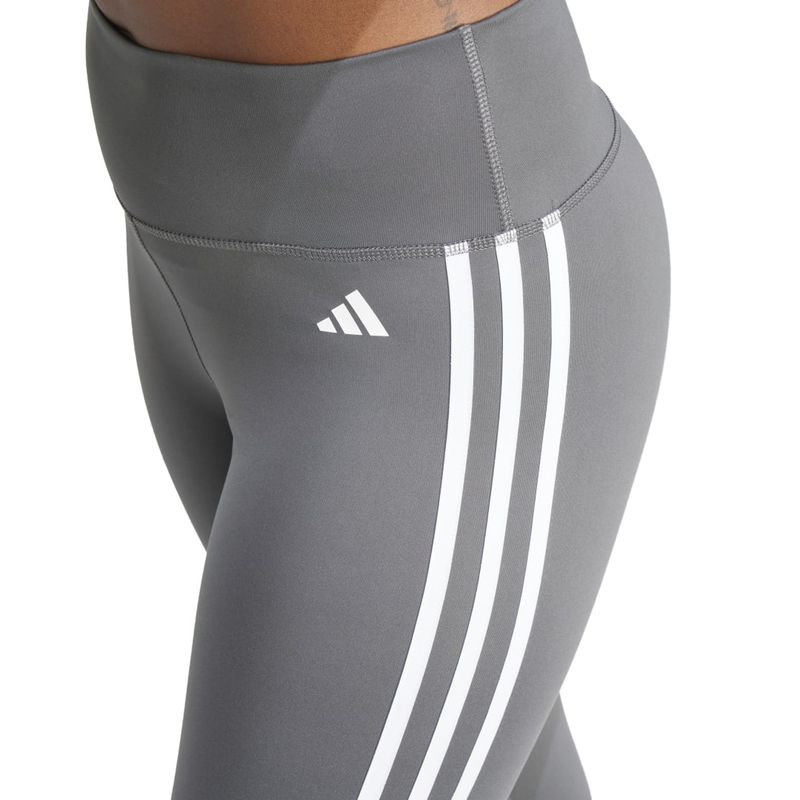 IS2163_6_APPAREL_On-Model_Detail-View-1_white