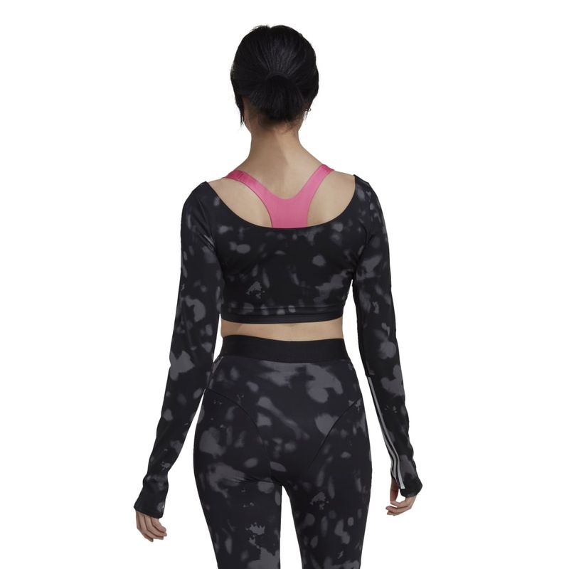 HD6283_5_APPAREL_On-Model_Back-View_white