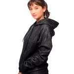 CAMPERA-KION-REBECA-NGO-TRAINING-MUJER-