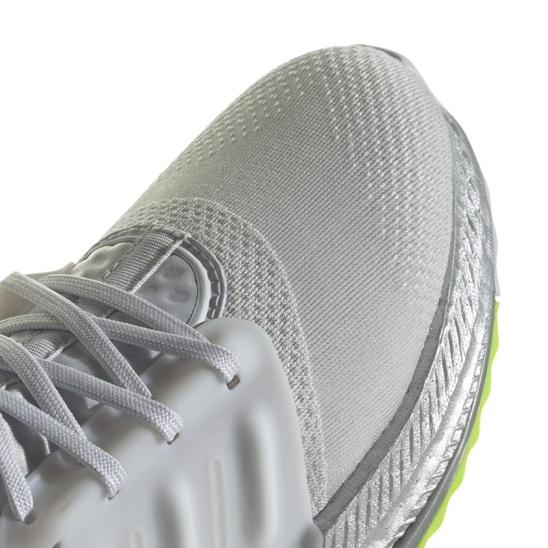 ID9587_9_FOOTWEAR_Photography_Detail-View-2_white