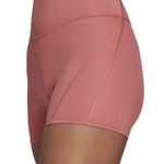 HS8812_7_APPAREL_On-Model_Detail-View-2_white