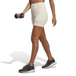 IM1324_3_APPAREL_On-Model_Standard-View_white