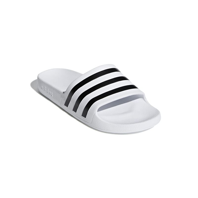 OJOTAS-ADIDAS-ADILETTE-AQUA