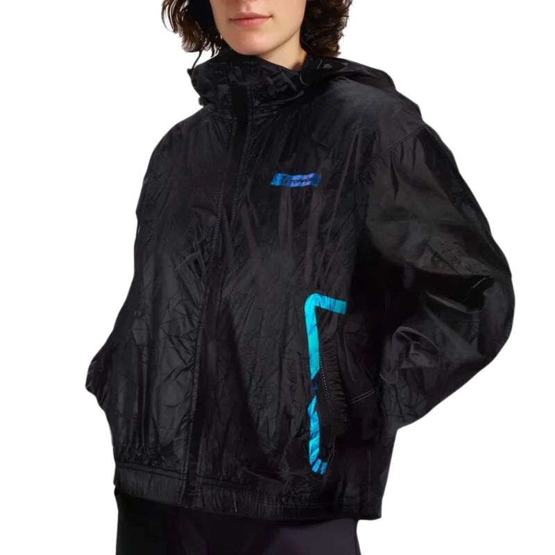 ROMPEVIENTO-TOPPER-CRINKLED-RUNNING-NGO-MUJER
