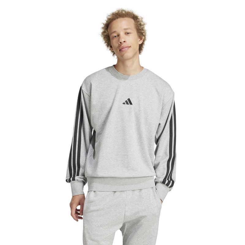 JE6374_3_APPAREL_On Model_Standard View_white.jpg