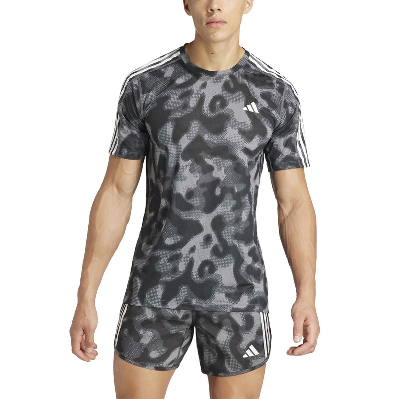 IK4979_4_APPAREL_On Model_Front View_white.jpg