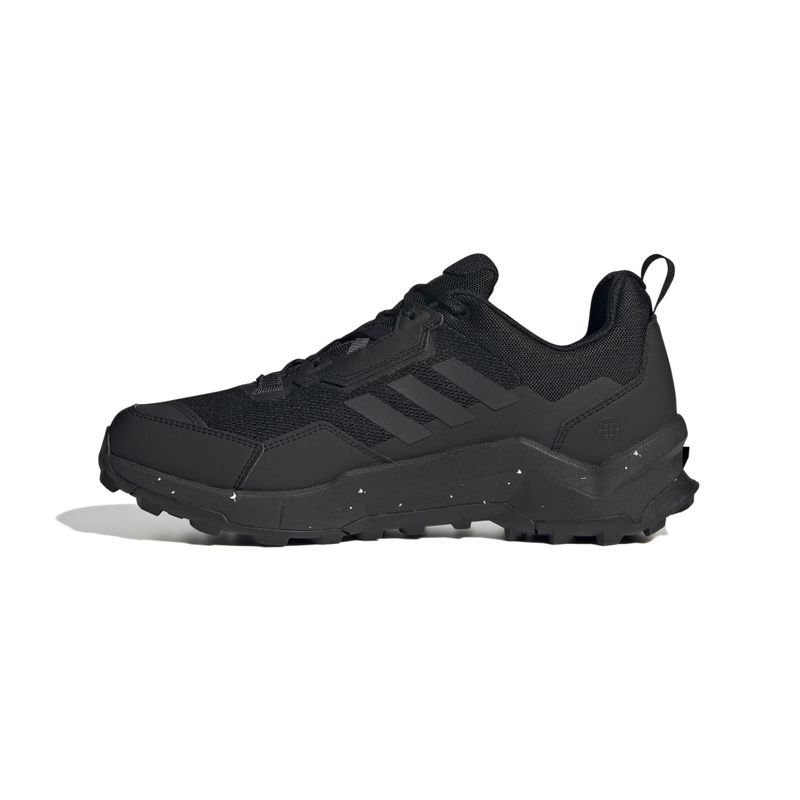 HP7388_5_FOOTWEAR_Photography_Side Medial Center View_white.jpg