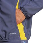 is5584-4.jpg
