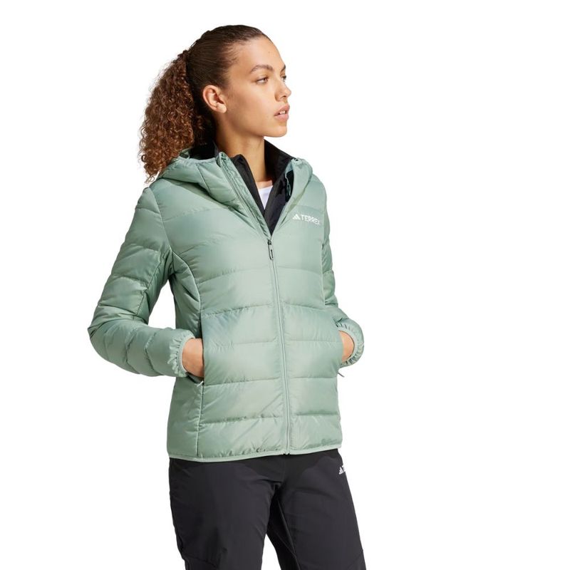 campera-adidas-multi-down-ip3543-frente2.jpg