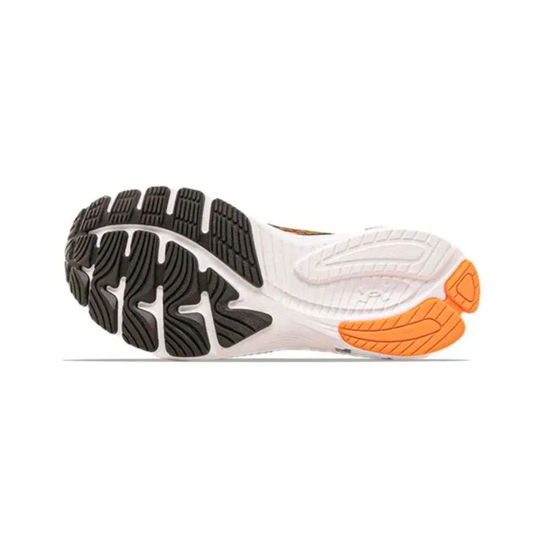 Zapatillas-under-armour-Charged-Levity-Lam-3026557-101-PLANTA-4