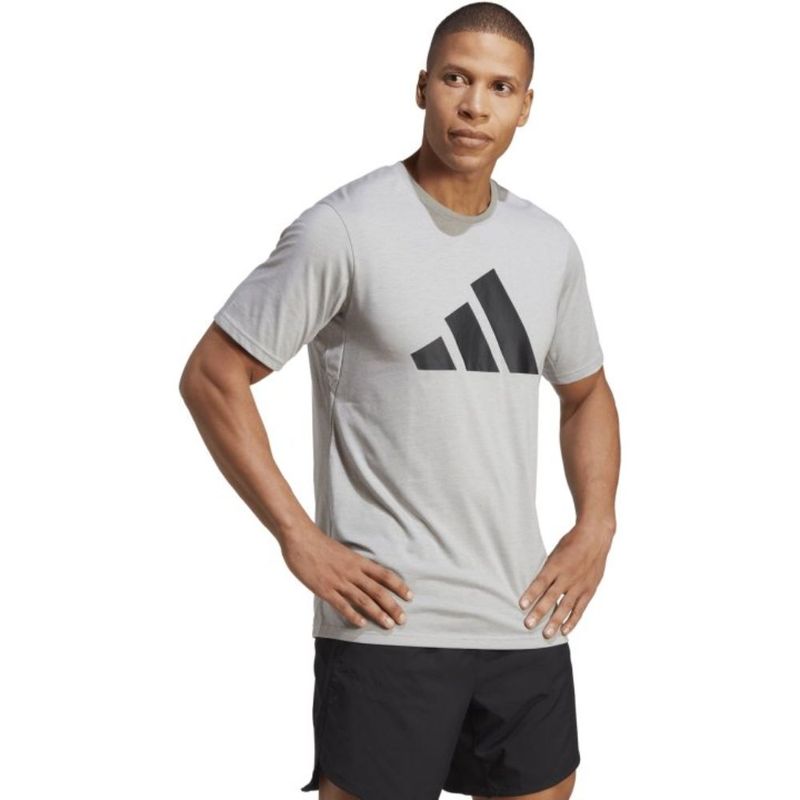 remera-adidas-train-essentilas-feelready-ib8276-FRENTE-2