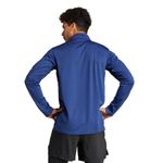 remera-adidas-train-essentials-manga-larga-training-it5447-DETRAS-3