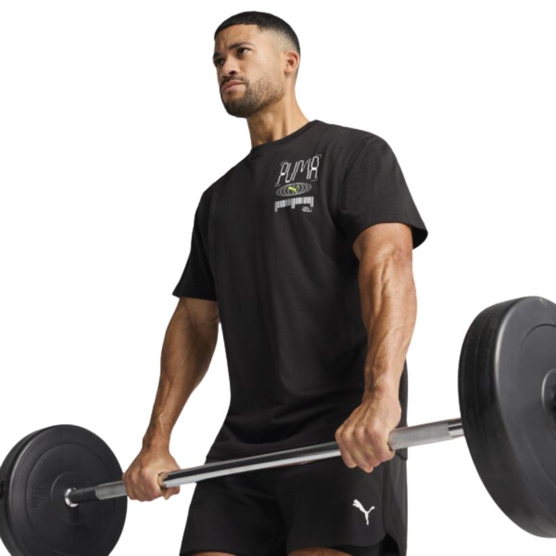 remera-puma-graphics-illustrative-training-526570-01-FRENTE-1