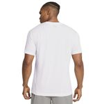remera-puma-graphics-illustrative-training-526570-02-DETRAS-2