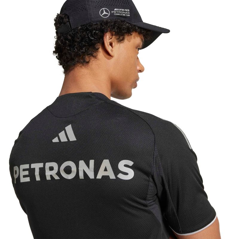 remera-adidas-mercedes-amg-petronas-moda-jx8245-DETALLE-4