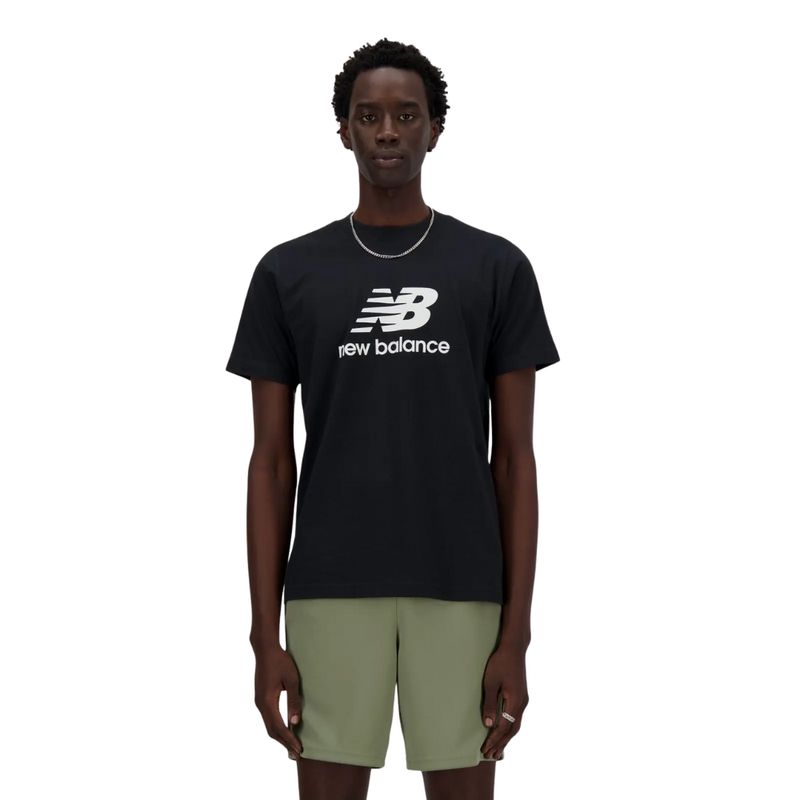 Remera-new-balance-stacked-moda-negro-hombre-00189-550-1